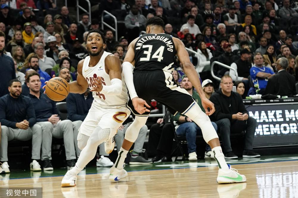 军而来的拼 军而来的拼