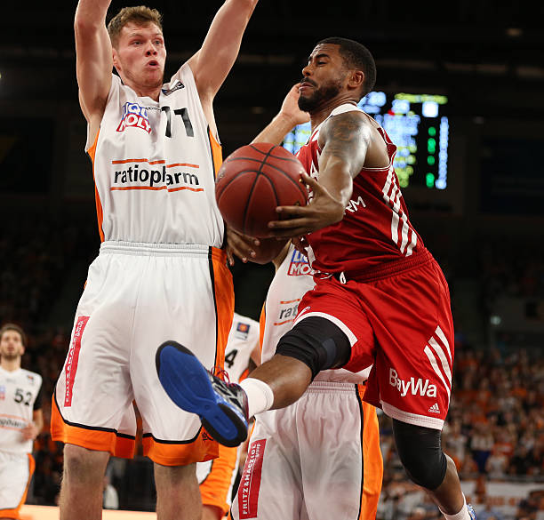 皮奥利打出 皮奥利打出